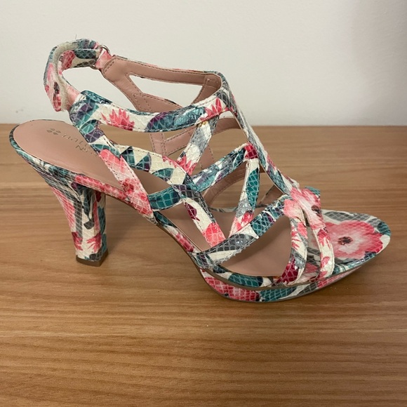 COPY - Naturalizer floral print strappy heels. - Picture 5 of 16